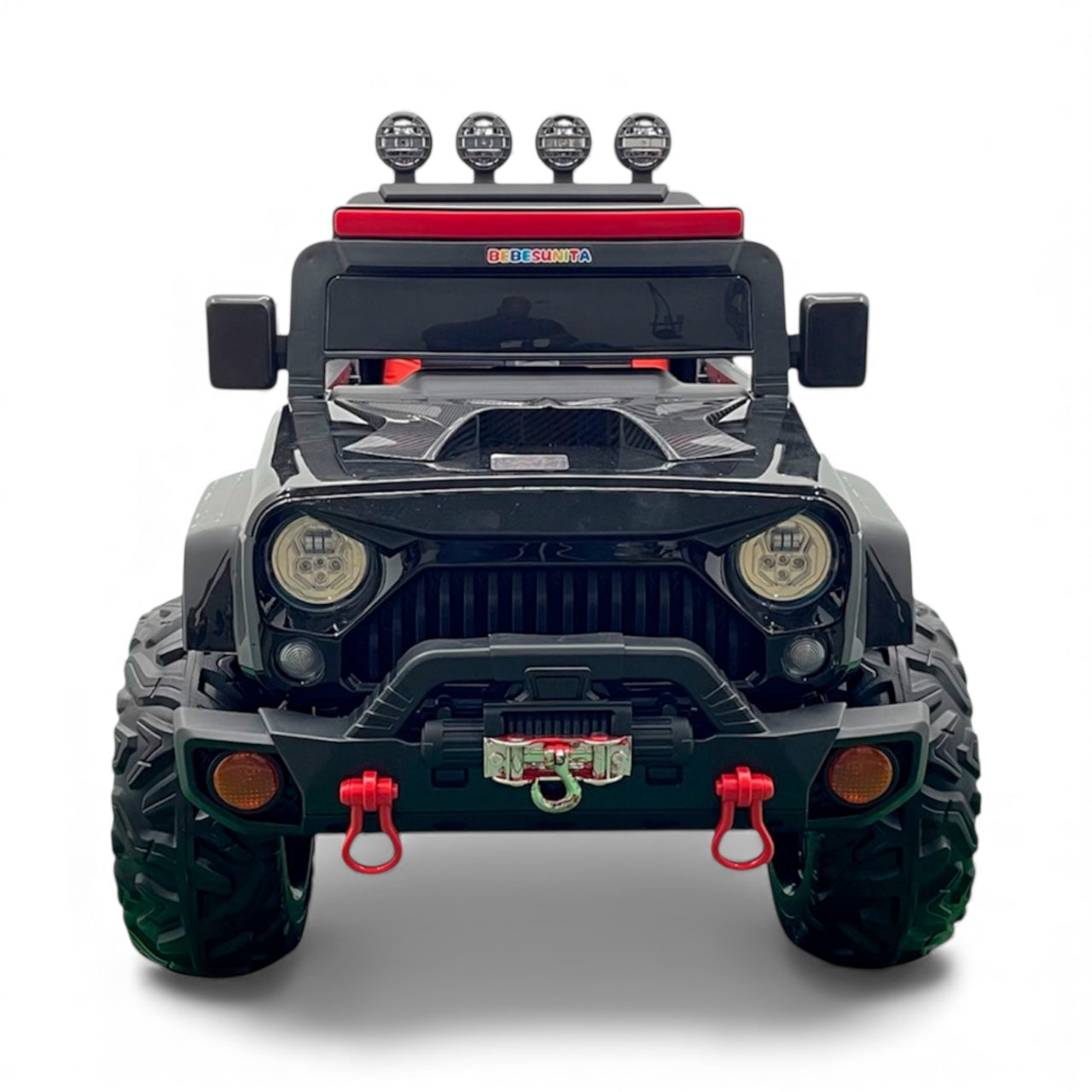 Carro 4x4 X15A Montero Con Llantas en Goma, Luces En Las Ruedas y Control Remoto