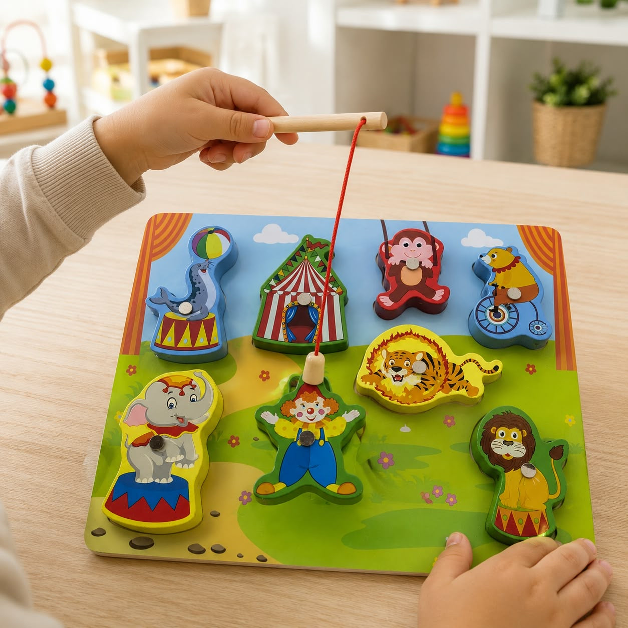 Juego de Pesca Magnética Infantil en Madera con Figuras y Caña – Rompecabezas Educativo de Motricidad Fina – Diseños Circo, Princesas o Espacio