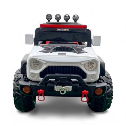 Carro 4x4 X15A Montero Con Llantas en Goma, Luces En Las Ruedas y Control Remoto