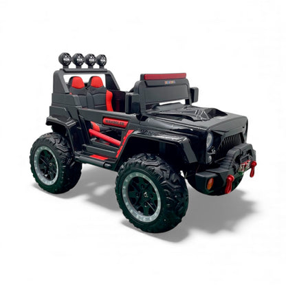 Carro 4x4 X15A Montero Con Llantas en Goma, Luces En Las Ruedas y Control Remoto