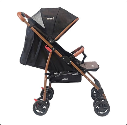 Coche paseador Priori Park Liviano y Reclinable Para Bebé.